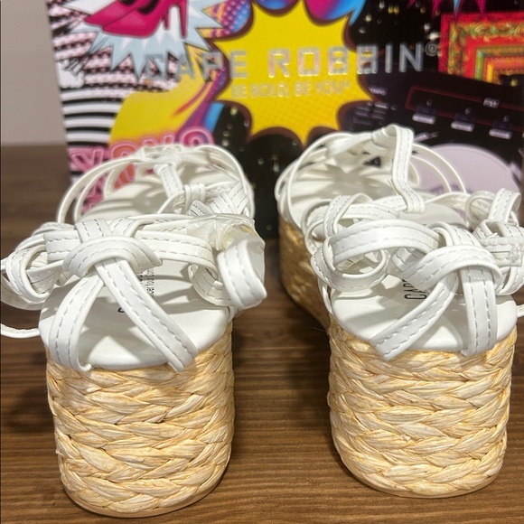 Cape Robbin Lunda White Espadrille Platform Sandals. New in box size 7 - Picture 4 of 8
